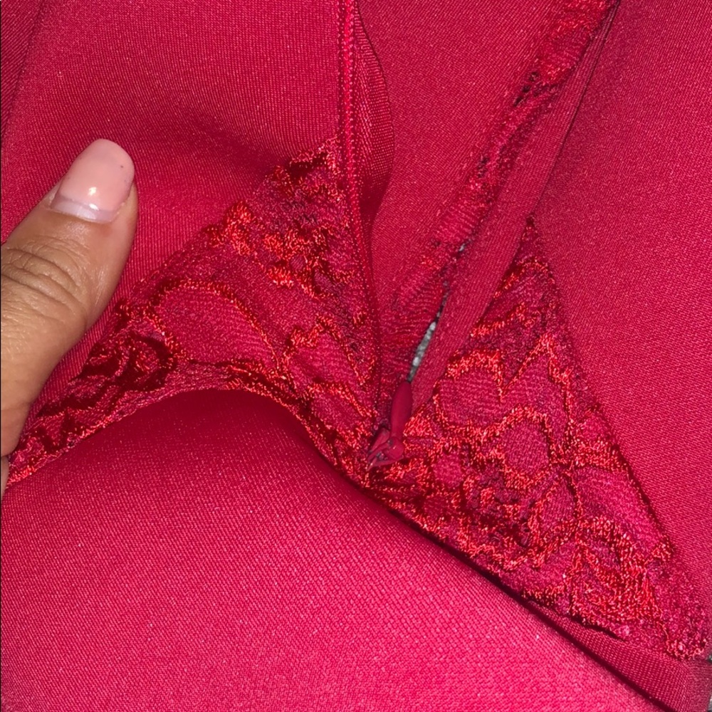 Material girl red dress size small lace detail - Picture 4 of 5